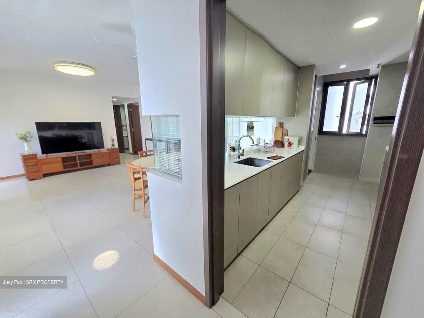 Vue 8 Residence (D18), Condominium #575963071